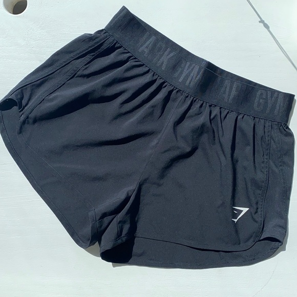 Gymshark Pants - Worn once, black gym shark shorts.